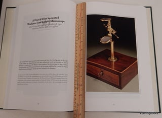 The Discoverers' Lens : a Photographic History of the Simple Microscope 1680-1880