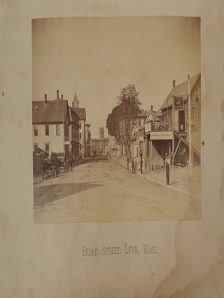 Photographic Views of Lynn, Mass., with Historical Sketches from 1629 to 1879 ; also, A List of Enterprising Business Houses